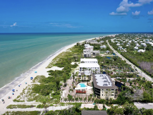 Sanibel Vacation Condo Sleeps Six Guests.